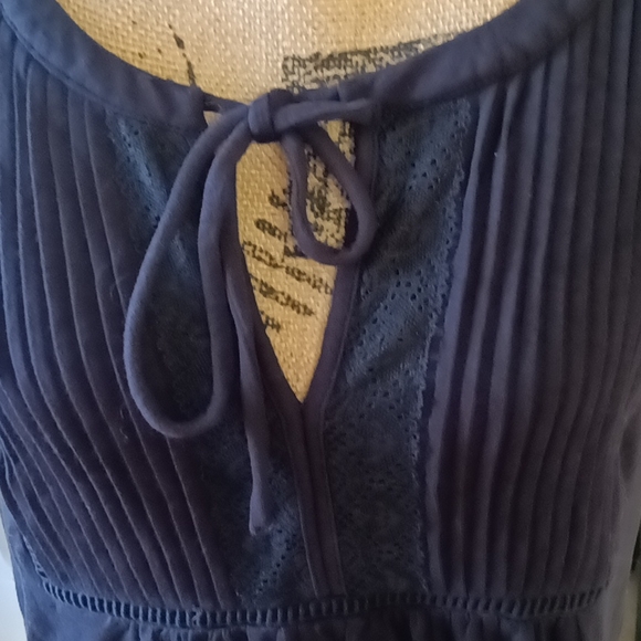 cute top - Picture 2 of 5